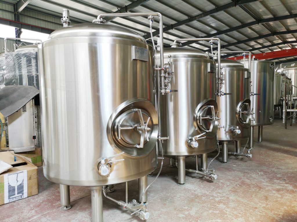 30bbl brite beer tanks