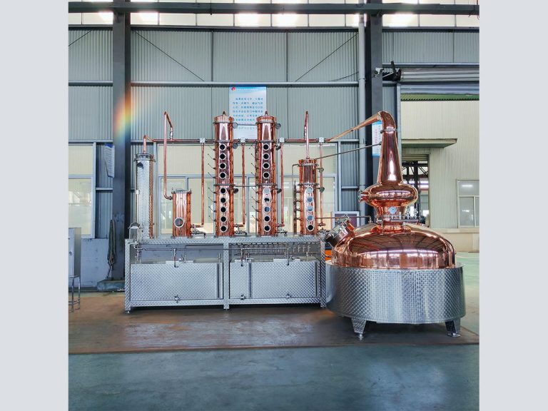 1000L commercial steam distillation equipment00